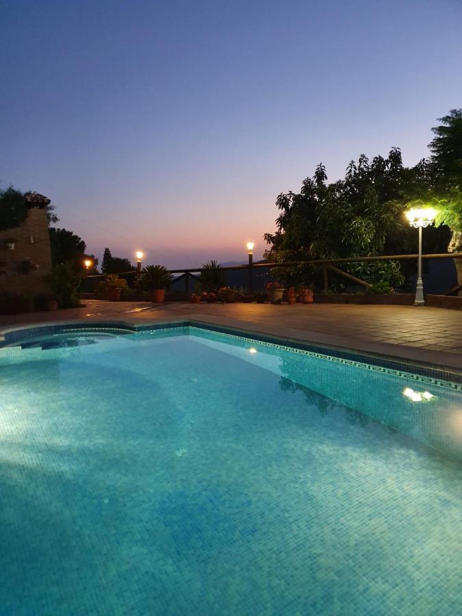 Cortijo La Rijana Villa Sayalonga Eksteriør billede